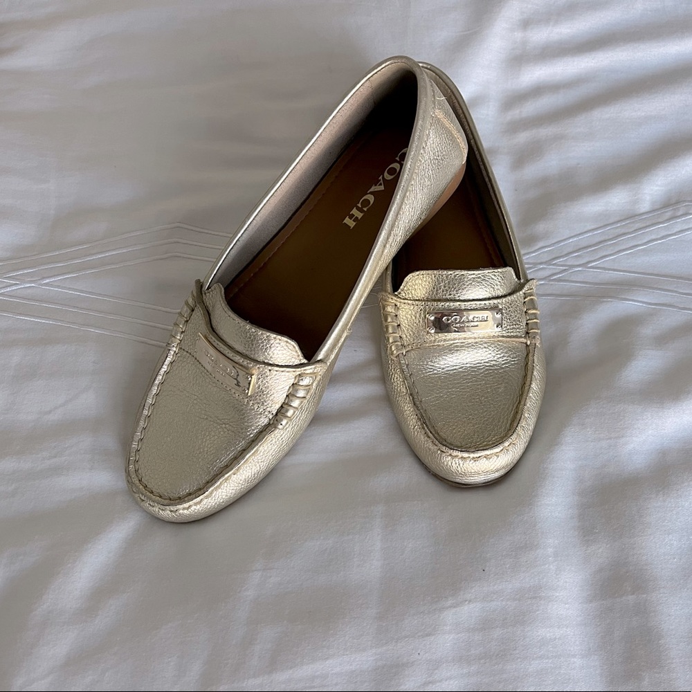 Chic Coach Fredrica Gold Flats, Like New.